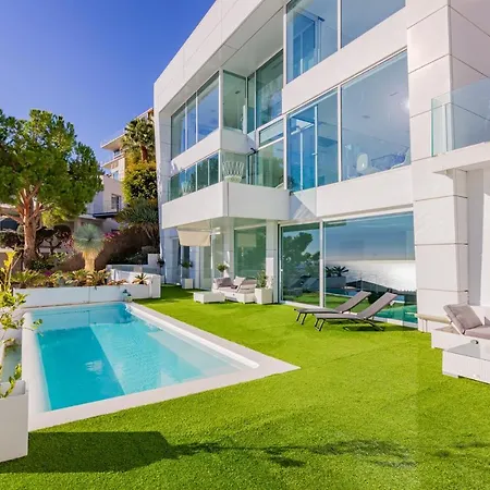 Bianca Amaizing View Design 10 Min Walk From Beaches Villa *