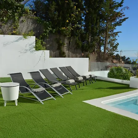 Villa Bianca Amaizing View Design 10 Min Walk From Beaches Sitges
